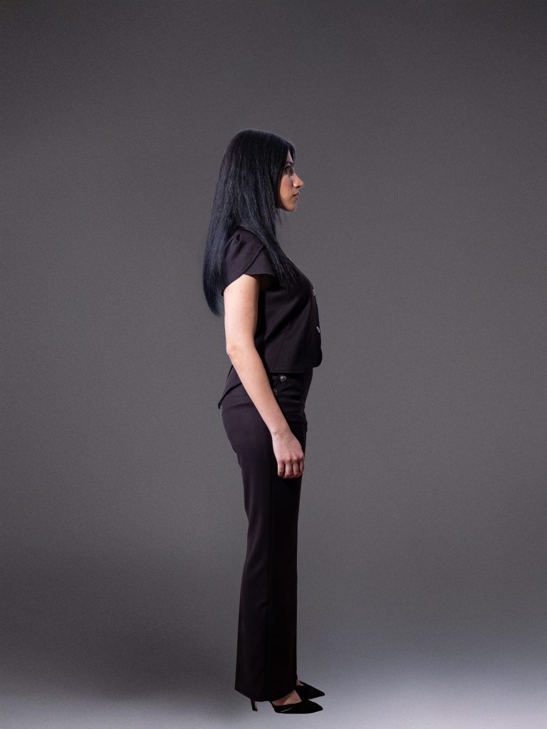 High-Waisted Black Tailored Trousers with Pocket Button Fastening